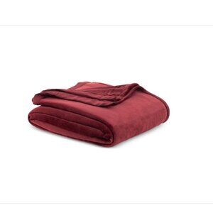Berkshire Classic Velvety Plush Blanket, King,  Roanoke Red